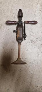 Chignole foreuse à main, Antiquités & Art, Antiquités | Outils & Instruments, Enlèvement ou Envoi