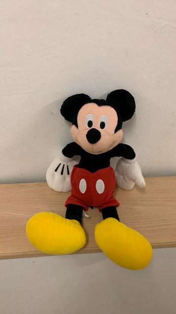 Mickey mouse knuffel