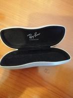 Ray-Ban brillenkoker, Handtassen en Accessoires, Zonnebrillen en Brillen | Heren, Ophalen, Gebruikt, Grijs, Ray-Ban