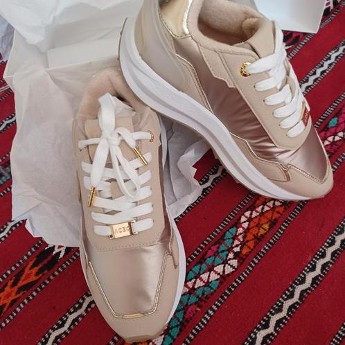 NIEUWE ACBC sneakers 37, Kleding | Dames, Schoenen, Nieuw, Sneakers, Ophalen of Verzenden