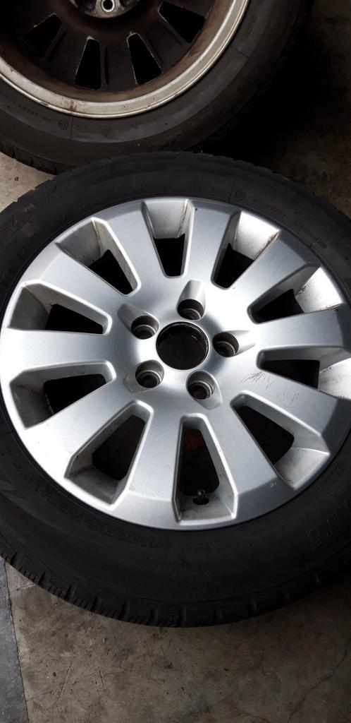 Bridgestone 205/55 R16 winterbanden + Aluminium velgen, Auto-onderdelen, Banden en Velgen, Band(en), Winterbanden, Gebruikt, Ophalen