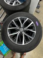 Z.g.a.n orginele Vw Tiguan velgen met goede bandjes 17 inch, Auto-onderdelen, Banden en Velgen, Ophalen, Gebruikt