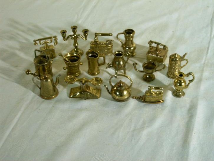 16 messingen miniaturen, Antiek en Kunst, Curiosa en Brocante, Ophalen of Verzenden