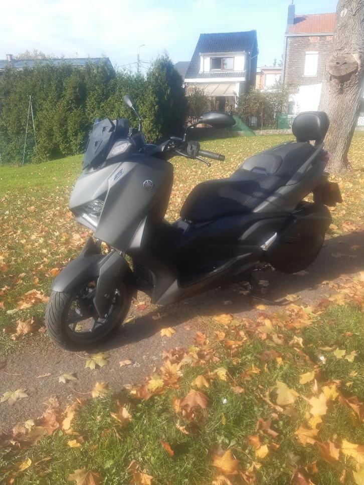 Vend xmax 300 2025, Motoren, Motoren | Yamaha, Particulier, Sport, 12 t/m 35 kW, ABS, LED Verlichting, Ophalen