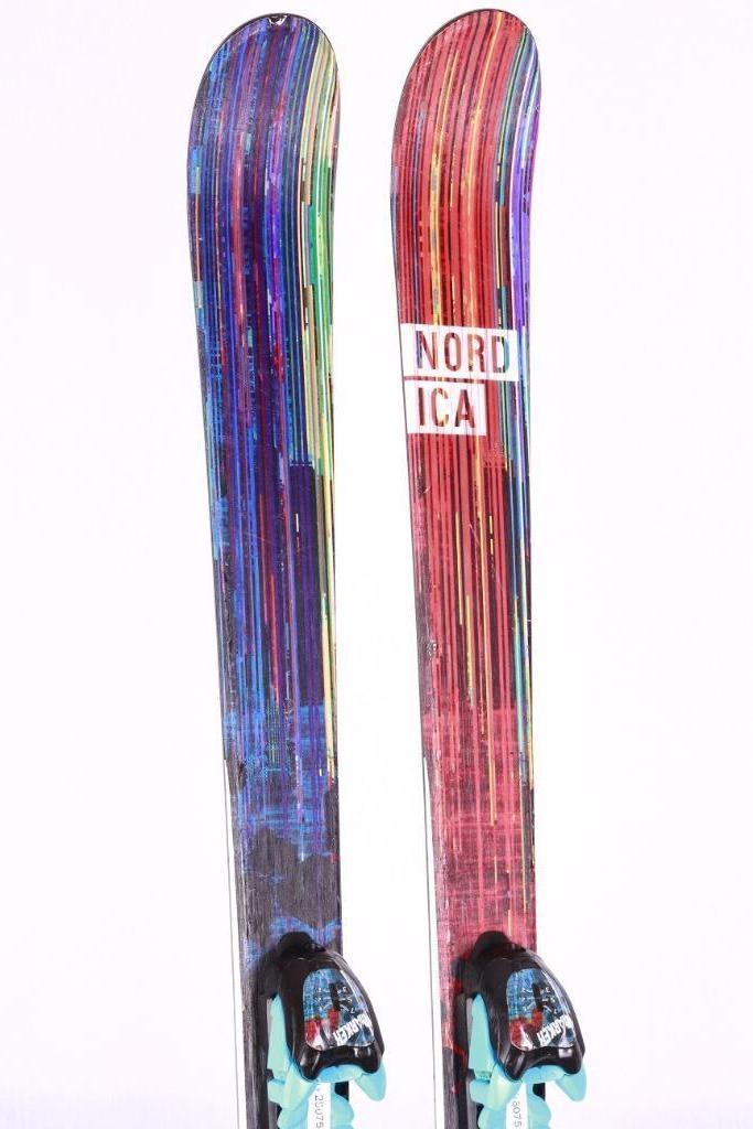 128 kinder ski's NORDICA ACE J, woodcore, freestyle, Sport en Fitness, Skiën en Langlaufen, Gebruikt, Ski's, Ski, Nordica, Carve