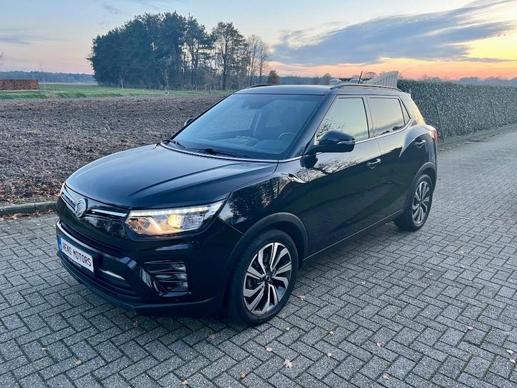Ssangyong Tivoli 1.5 Benzine Automaat Camera/Carplay/Cruise, Auto's, SsangYong, Bedrijf, Te koop, Tivoli, ABS, Benzine, Euro 6