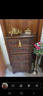 Mooi kastje, Ophalen