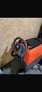 Daewoo Power DAFL50A - Schrobmachine - 24V, Doe-het-zelf en Bouw, Reinigingsmachines, Ophalen, Zo goed als nieuw, Schrobmachine