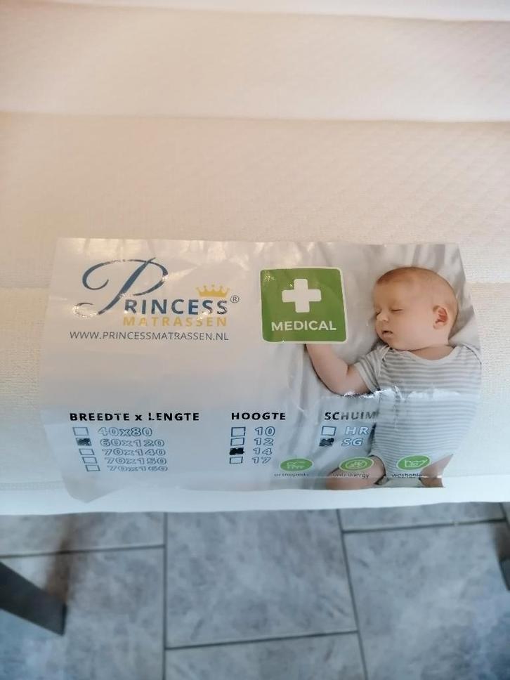 Babymatras Princess, Kinderen en Baby's, Babywiegjes en Ledikanten, Zo goed als nieuw, Ledikant, Ophalen