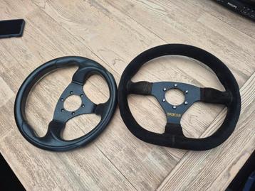 2 x autostuur  beschikbaar voor biedingen