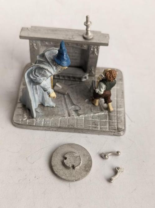 Vignette en mithril MV362 Gandalf et Bilbon (partiellement p, Collections, Lord of the Rings, Utilisé, Figurine, Enlèvement ou Envoi