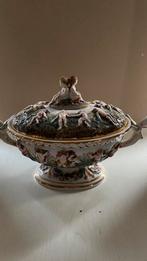 Capodimonte-stijl vaas ( met stempel ), Antiek en Kunst, Ophalen