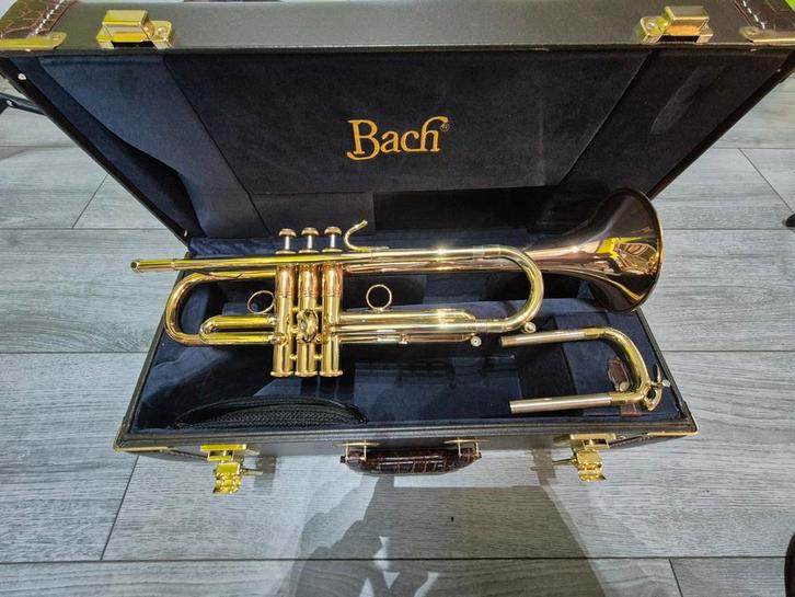 Bach Stradivarius LT190 1b Commercial, Musique & Instruments, Instruments à vent | Trompettes, Comme neuf, Enlèvement