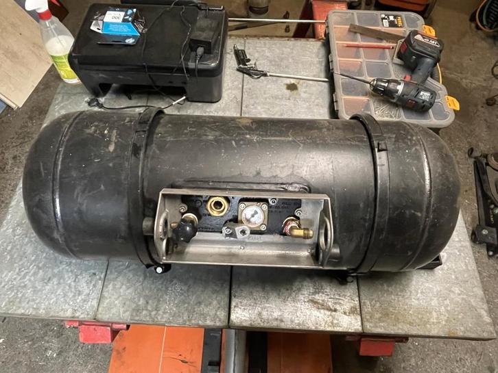 Gastank voor voertuigen., Auto-onderdelen, Vrachtwagen-onderdelen, Ophalen of Verzenden