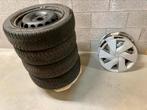 Winterbanden op 165/60 R15 velgen Toyota Aygo 2021, Auto-onderdelen, Banden en Velgen, Ophalen, Banden en Velgen, Winterbanden