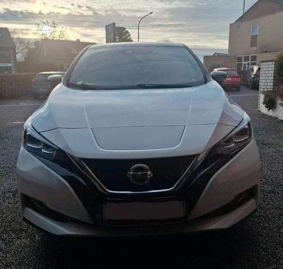Nissan Leaf 2020 - 62 kWh — 53.000 km — Uitstekende staat, Auto's, Nissan, Particulier, Leaf, 360° camera, ABS, Achteruitrijcamera