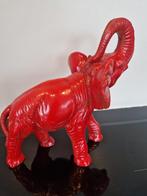 Rode olifant , ivorine , ivoor look , 30 x 25 x 15 cm rood, Ophalen of Verzenden