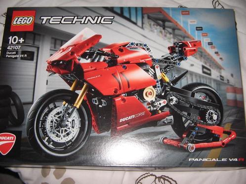 3 nieuwe lego technic dozen van voertuigen, Hobby en Vrije tijd, Modelbouw | Auto's en Voertuigen, Nieuw, Auto, Overige merken