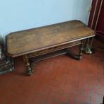 Table de salon en chêne, Enlèvement