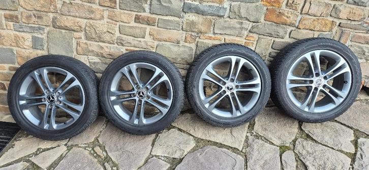 4 jantes Mercedes 17"+pneus Vredestein 7mm–205/55/17, Autos : Pièces & Accessoires, Pneus & Jantes, Pneu(s), Pneus hiver, 17 pouces