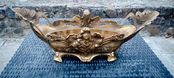 2x  Art Nouveau jardiniere/cachepot in brons/messing/koper. beschikbaar voor biedingen