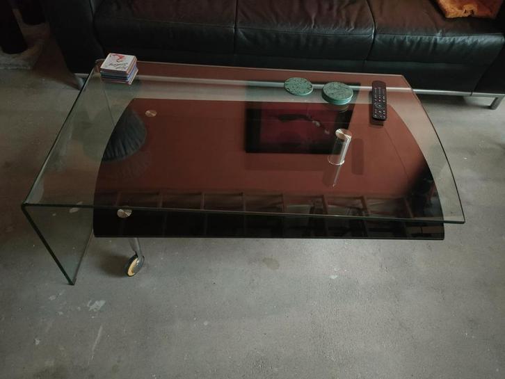 Glazen salontafel, Huis en Inrichting, Tafels | Salontafels, Zo goed als nieuw, Ophalen
