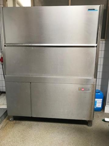 WINTERHALTER vaatwasser beschikbaar voor biedingen