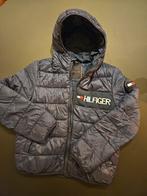 Jas van het merk Tommy Hilfiger maat 152, Kinderen en Baby's, Kinderkleding | Maat 152, Ophalen, Zo goed als nieuw, Jas