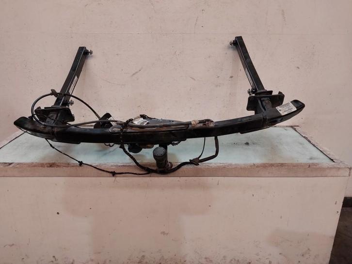 ATTELAGE REMORQUE Mercedes-Benz C (W204) (01-2007/03-2014), Autos : Pièces & Accessoires, Suspension & Châssis, Mercedes-Benz