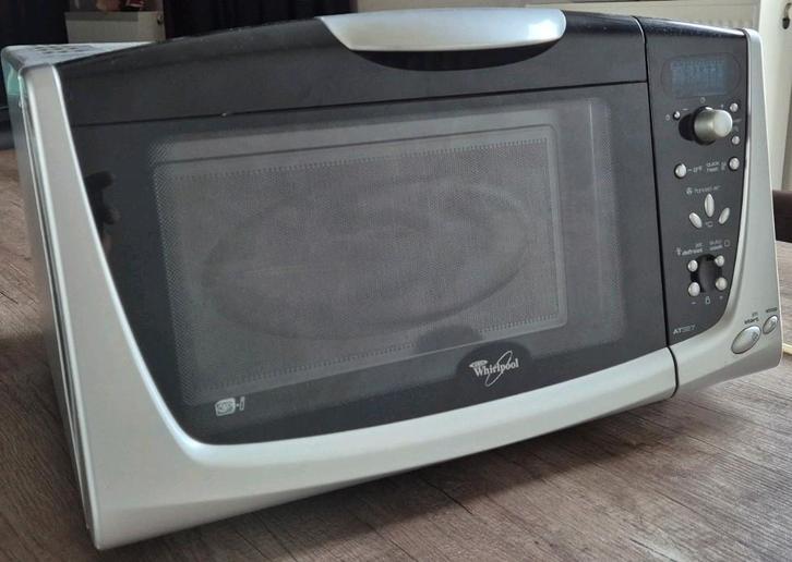 Four à micro-ondes Combi Whirlpool, Electroménager, Micro-ondes, Comme neuf, Four, Enlèvement