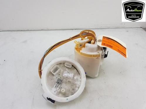 BRANDSTOFPOMP BMW 3 serie (F30) (01-2011/10-2018), Auto-onderdelen, Brandstofsystemen, BMW, Gebruikt
