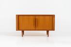 Svend Dyrlund vintage dressoir met jaloeziedeuren, Enlèvement ou Envoi, Comme neuf