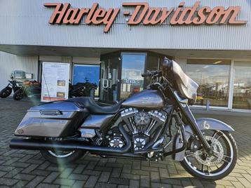 Harley-Davidson FLHX Street Glide (bj 2014)