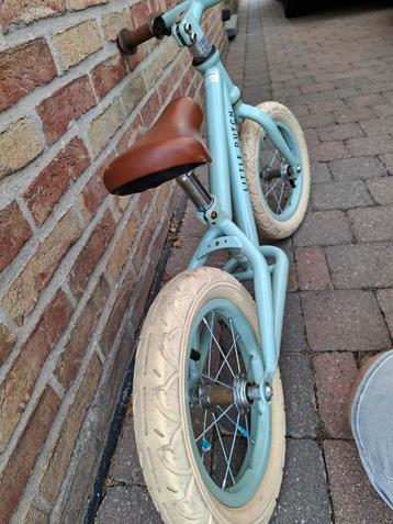 Loopfiets beschikbaar voor biedingen