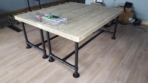 Uniek bureau van steigerhout met staal in elke maat en vorm, Huis en Inrichting, Bureaus, Nieuw, Bureau, Ophalen