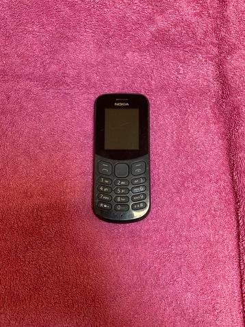 Klassieke mobiele telefoon van Nokia  beschikbaar voor biedingen