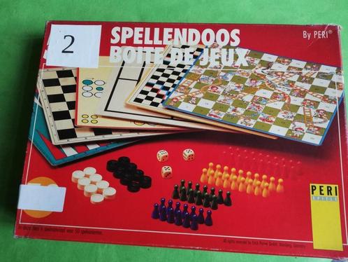 2 BORDSPELEN: MENS ERGER JE NIET EN SLANGEN EN LADDER, Hobby en Vrije tijd, Gezelschapsspellen | Bordspellen, Gebruikt, Een of twee spelers