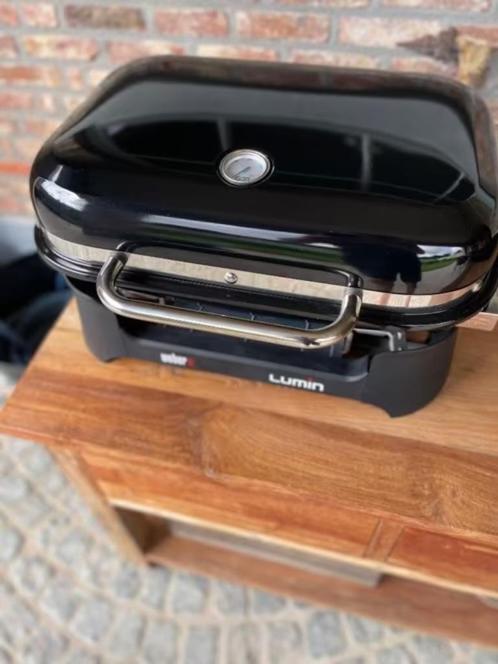 Weber BBQ LUMIN groot model., Tuin en Terras, Elektrische barbecues, Zo goed als nieuw, Ophalen of Verzenden