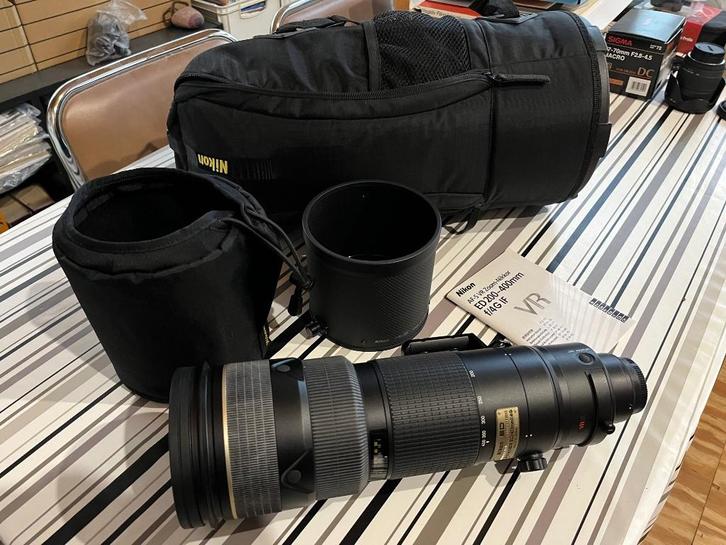 Nikon AF-S VR Zoom-Nikkor ED 200-400mm f/4G IF, Audio, Tv en Foto, Foto | Lenzen en Objectieven, Zo goed als nieuw, Telelens, Zoom