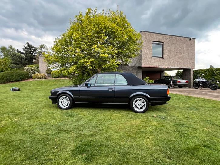Bmw E30 318i cabrio, Auto's, BMW, Particulier, 3 Reeks, Benzine, Cabriolet, Handgeschakeld, Blauw, Ophalen