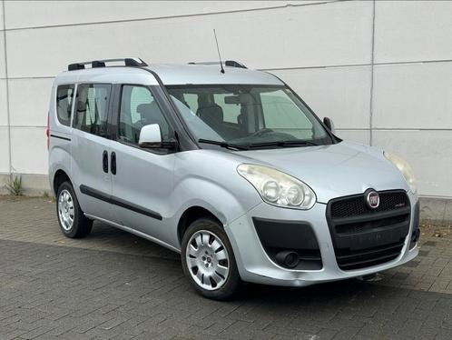 Fiat Doblo 1.6d 7plaatsen weinig km’s topwagen, Auto's, Fiat, Bedrijf, Te koop, Doblo, Diesel, Euro 5, Monovolume, 5 deurs, Handgeschakeld