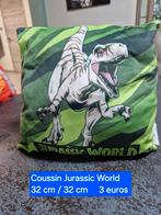 Coussin vert Jurassic world 32 cm x 32 cm, Enlèvement ou Envoi