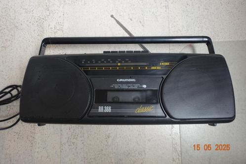 Radio Cassetterecorder GRUNDIG, Audio, Tv en Foto, Cassettedecks, Enkel, Ophalen of Verzenden