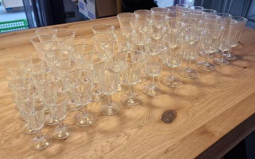 50-delige vintage glazen set Franse stijl, Verzamelen, Glas en Drinkglazen, Gebruikt, Overige typen, Ophalen of Verzenden