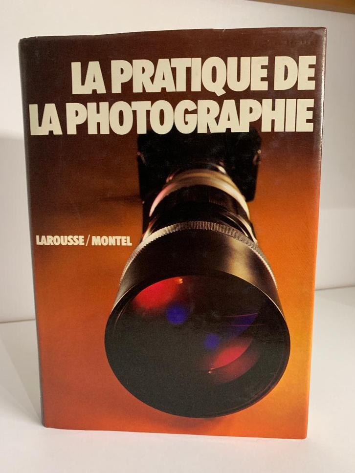 La pratique de la photographie / John Hedgecoe, Boeken, Kunst en Cultuur | Fotografie en Design, Gelezen, Techniek, Ophalen of Verzenden