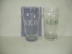 2 glazen van S.E.O. Oostende, verschillende kleur, Ophalen of Verzenden, Zo goed als nieuw, Bierglas