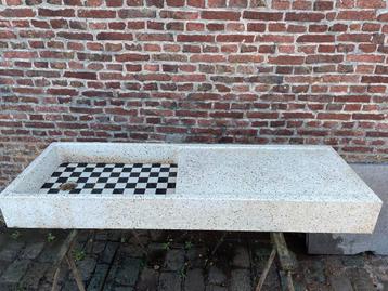Betonnen spoelbak marmer look en dambord motief beschikbaar voor biedingen