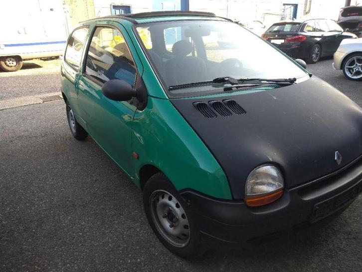 Renault Twingo 1996, zo meenemen of export 600 euro, Auto's, Renault, Particulier, Twingo, Benzine, Stadsauto, 3 deurs, Handgeschakeld