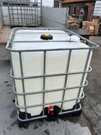 IBC container op plastic pallet 50 euro, Ophalen, Zo goed als nieuw