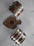 antieke armbanden, Handtassen en Accessoires, Antieke sieraden, Met edelsteen, Armband, Zilver, Ophalen